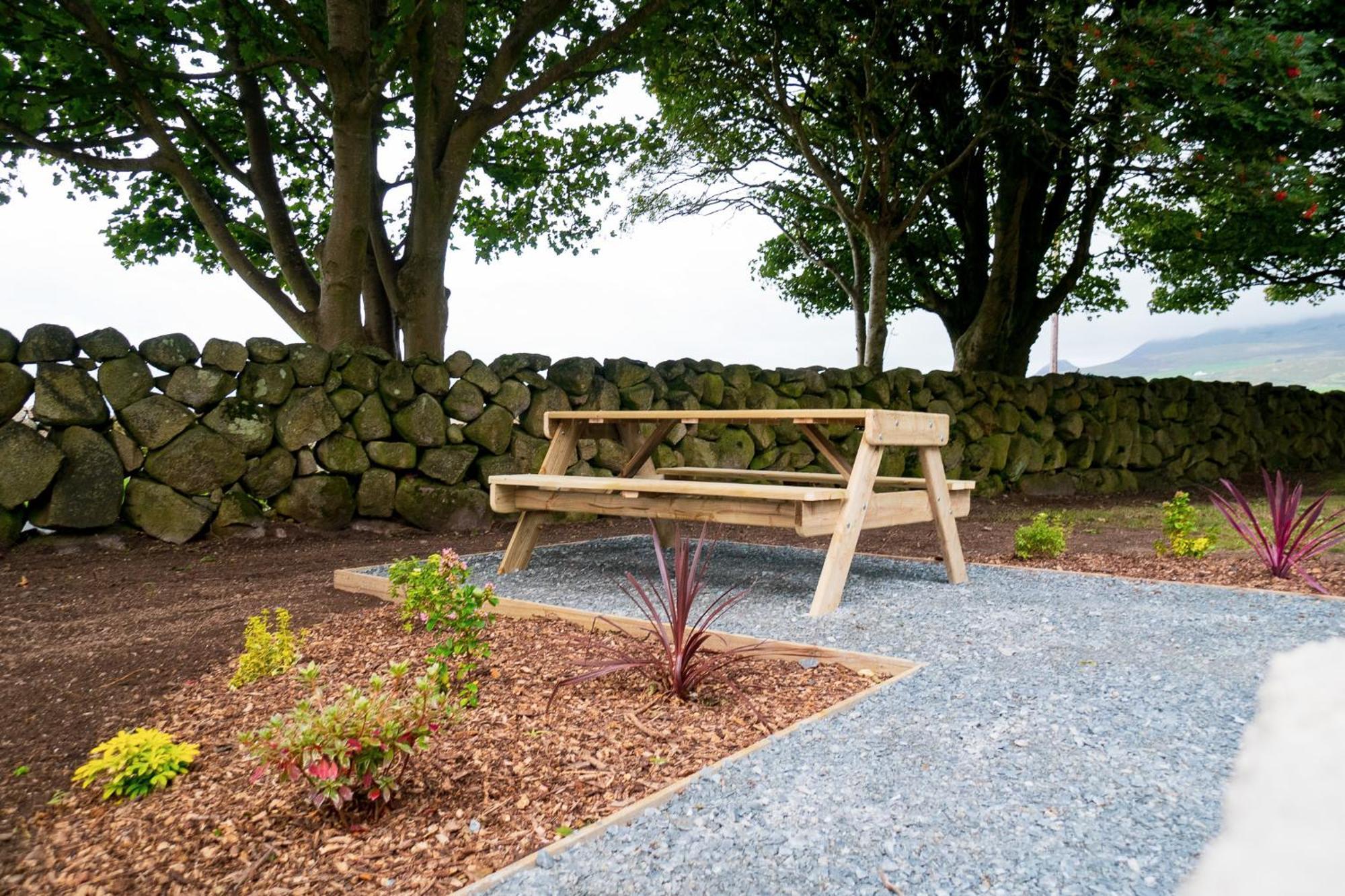 Отель The Brambles Retreat In The Mournes Annalong Экстерьер фото